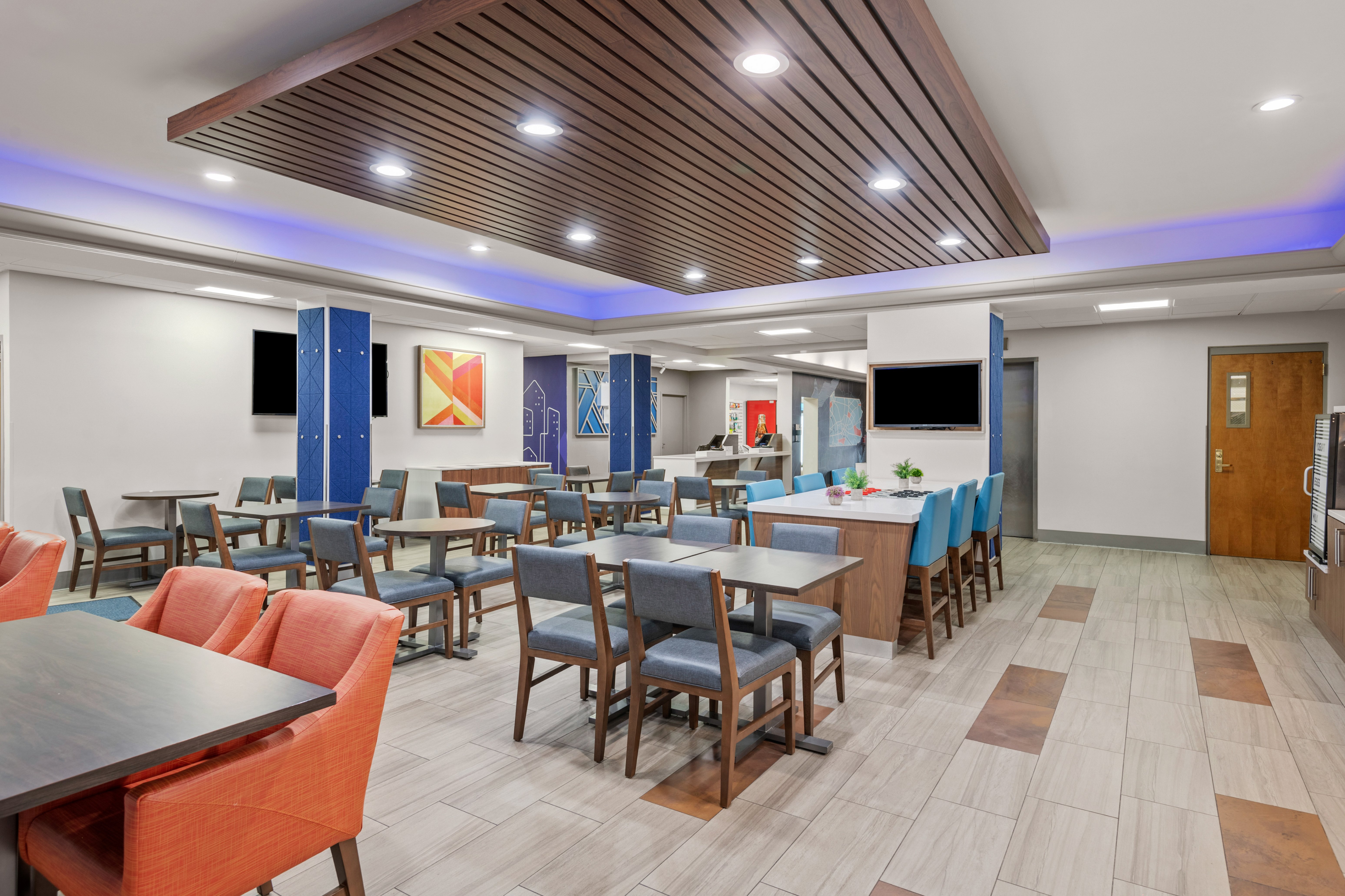 Holiday Inn Express Hershey Harrisburg Area 59/76