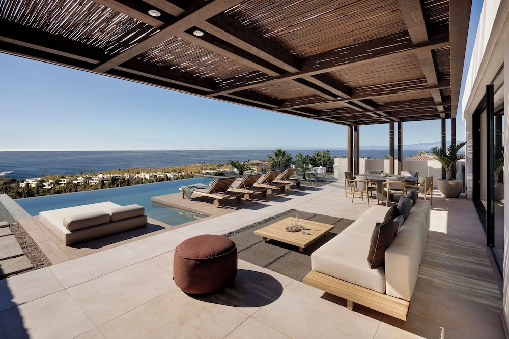 Royal Hideaway Corales Villas 20/50