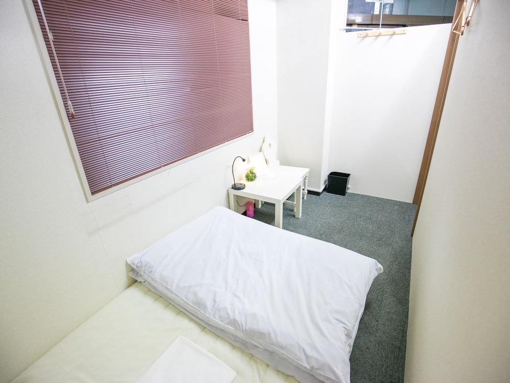 123Guest House 10/50