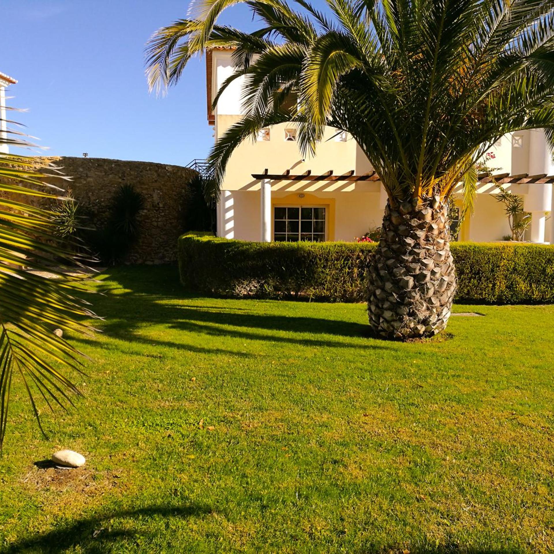 Cvl Club House 96/100