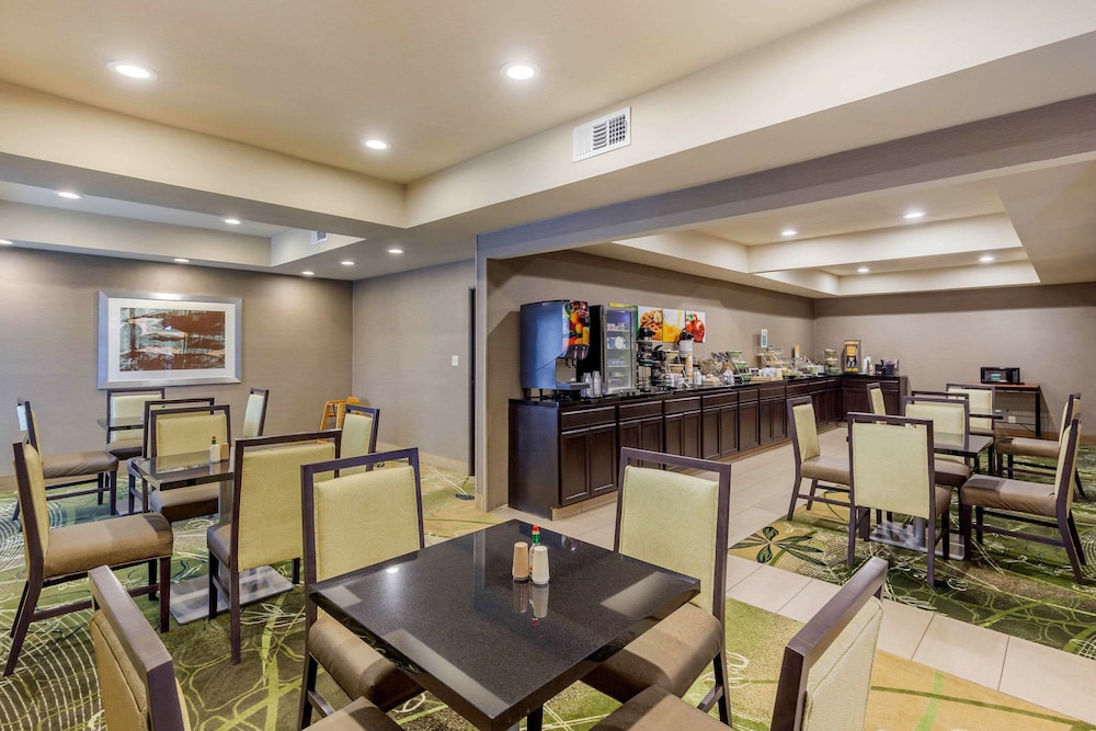 Quality Inn Suites Durant 14/28