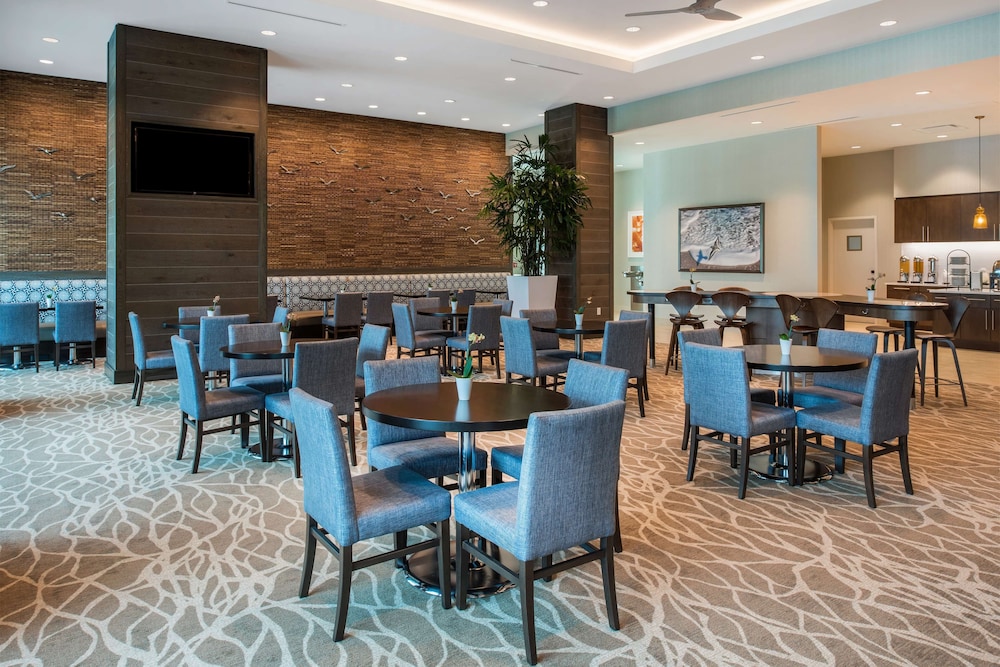 Homewood Suites By Hilton Miami Dolphin Mall 39/57