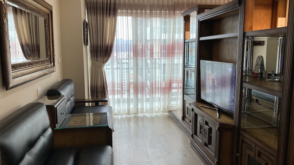 Balcony Seaview Nha Trang Centre 44/61