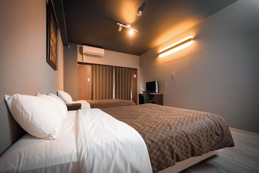 Residence Hotel Naha West 6/31