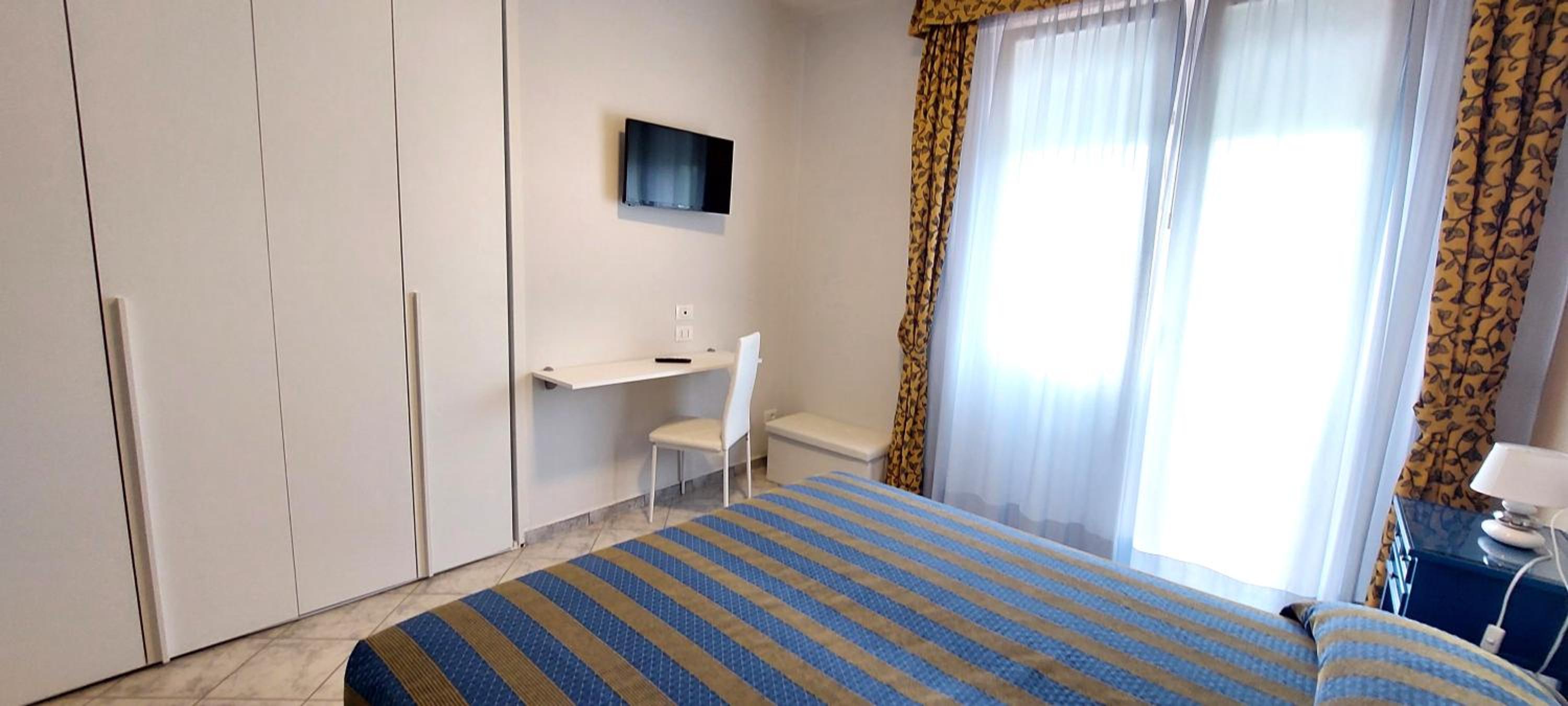 غرفة بسرير مزدوج أو سريرين منفصلين، Hotel Vina Del Mar Pineta 6/8