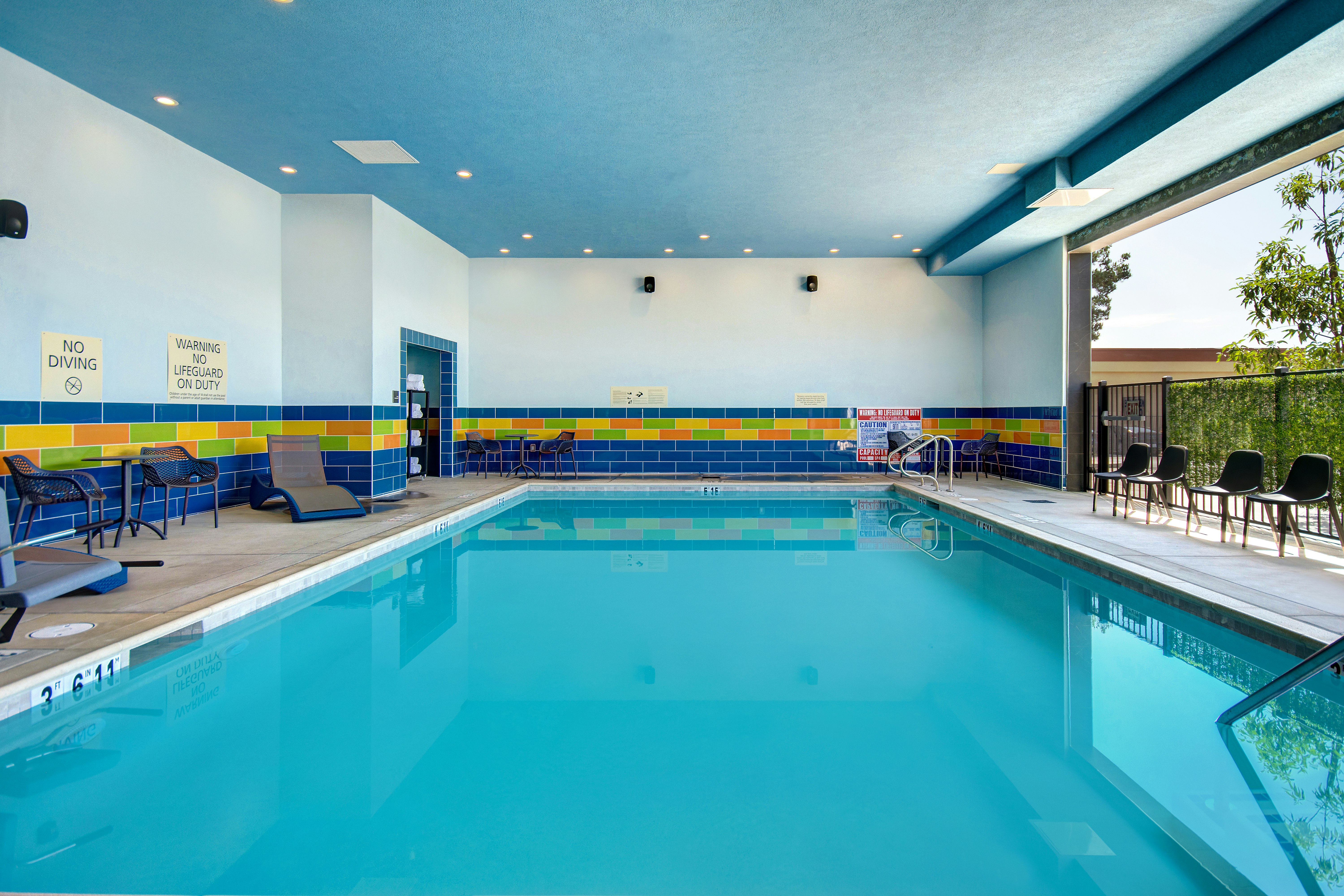 Hampton Inn & Suites Ontario Rancho Cucamonga 12/23