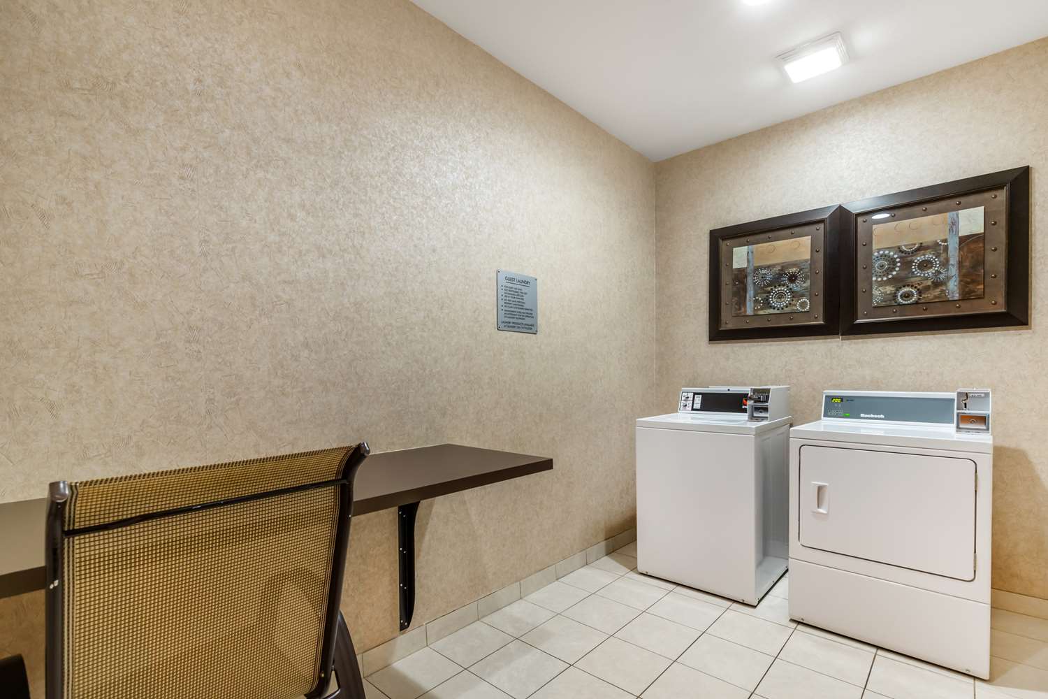 Best Western Plus Lytle Inn and Suites 6/29