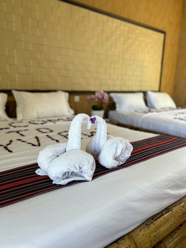 Bayview Beach Resort East Lombok 15/49