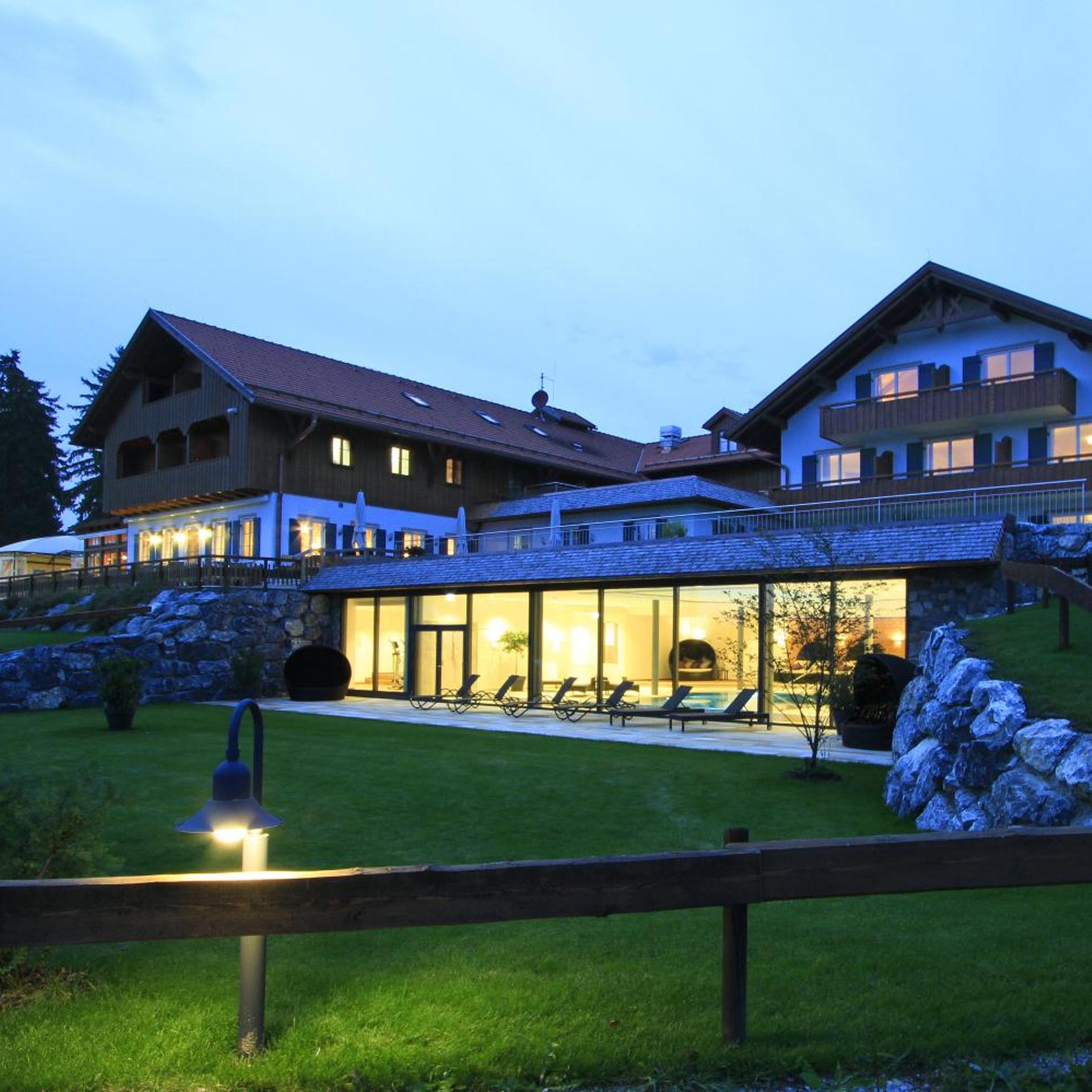 Hotel Auf der Gsteig 3/60