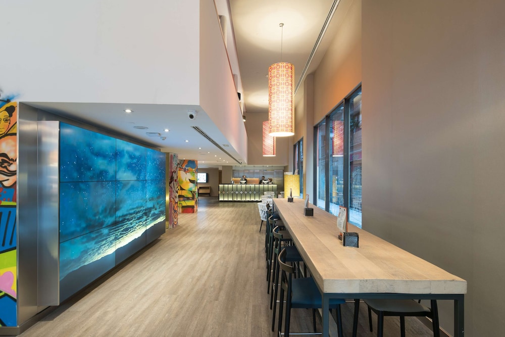 Catalonia Avinyo 10/65