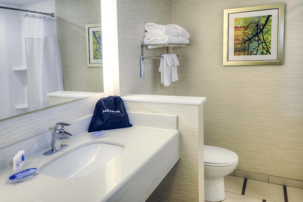 Fairfield Inn Suites By Marriott Princeton 19/46
