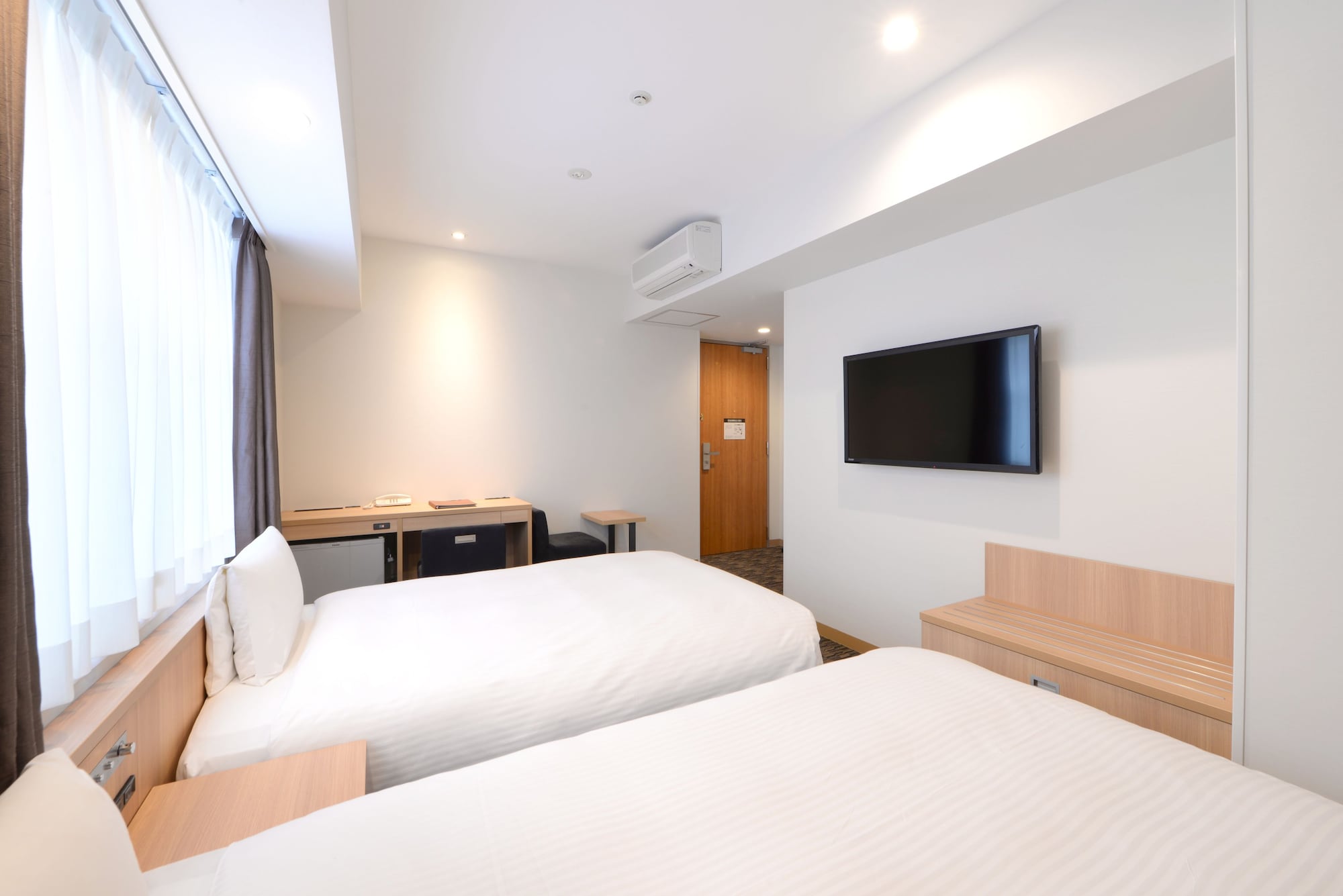 STANDARD, TWIN BEDS