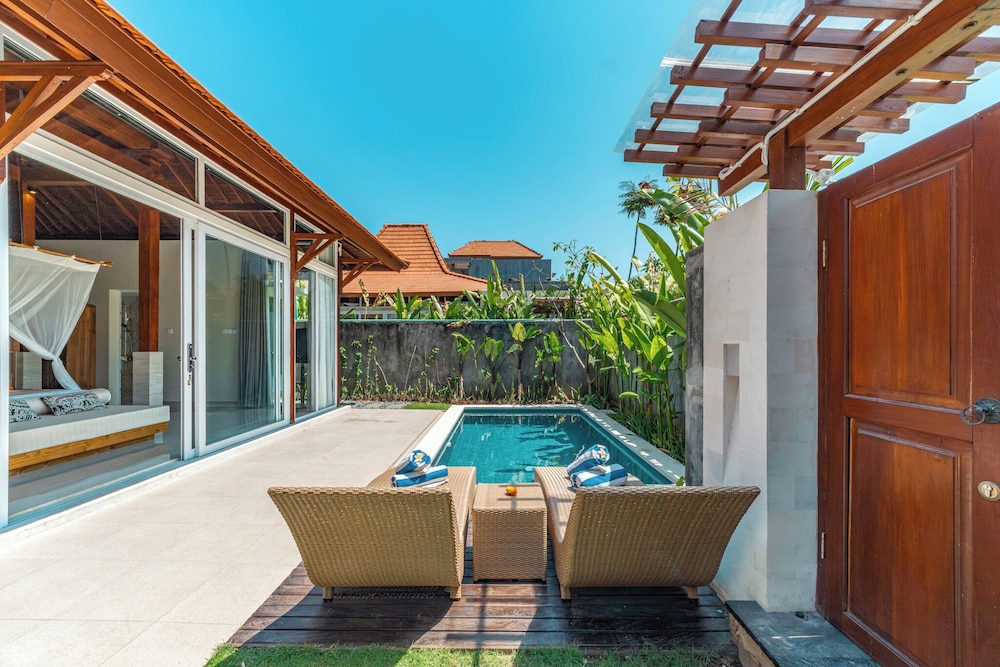 Svarna Suite Seminyak 39/62
