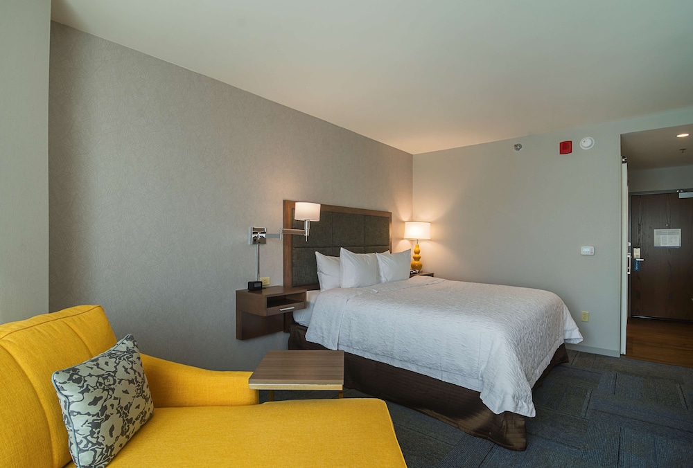 Hampton Inn Chicago North/Loyola Station 21/71