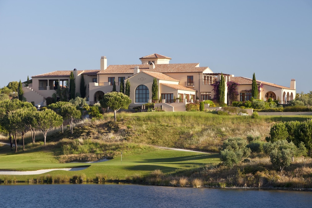 Monte Rei Golf And Country Club 38/50