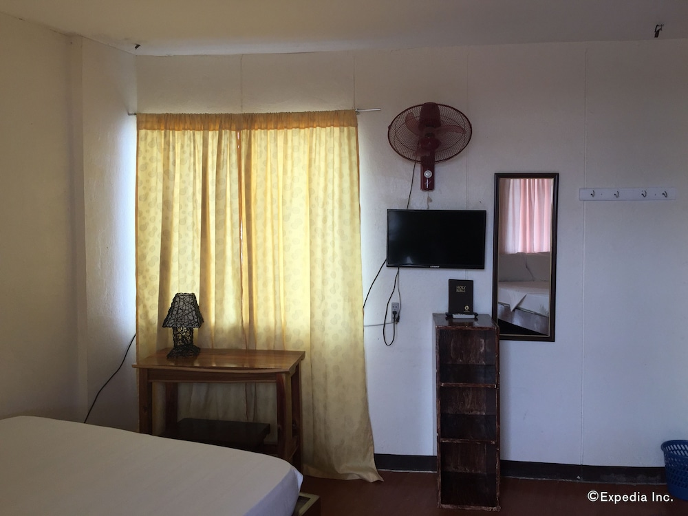 Zuric Pension Coron 44/54