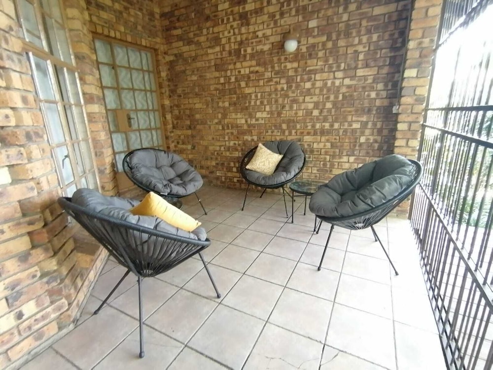 Shingalana Guest House 20/50