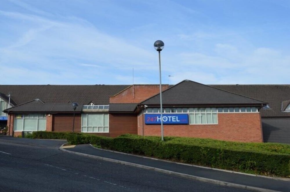 247Hotel.com 8/65