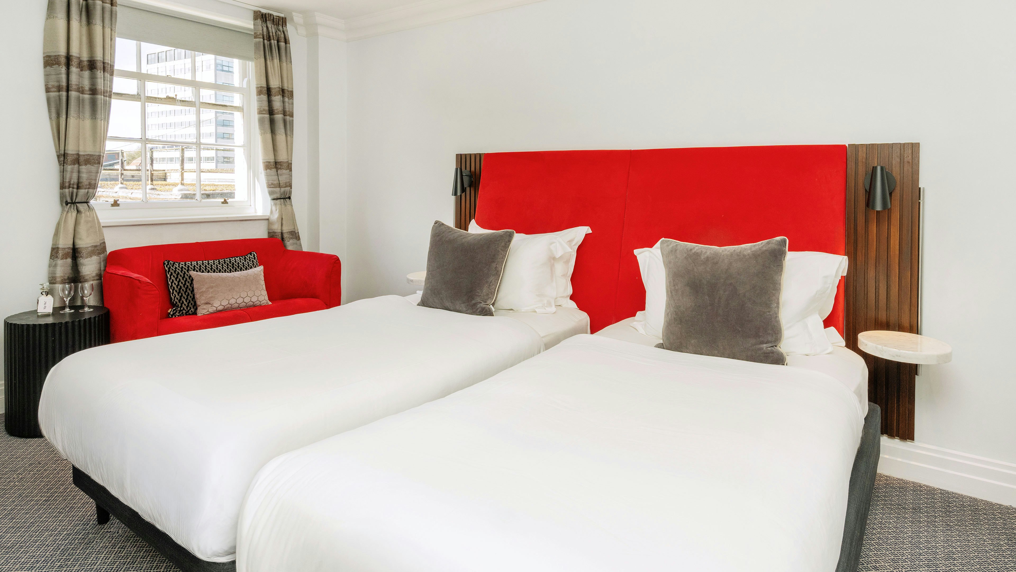 Berkeley Square Hotel 15/73
