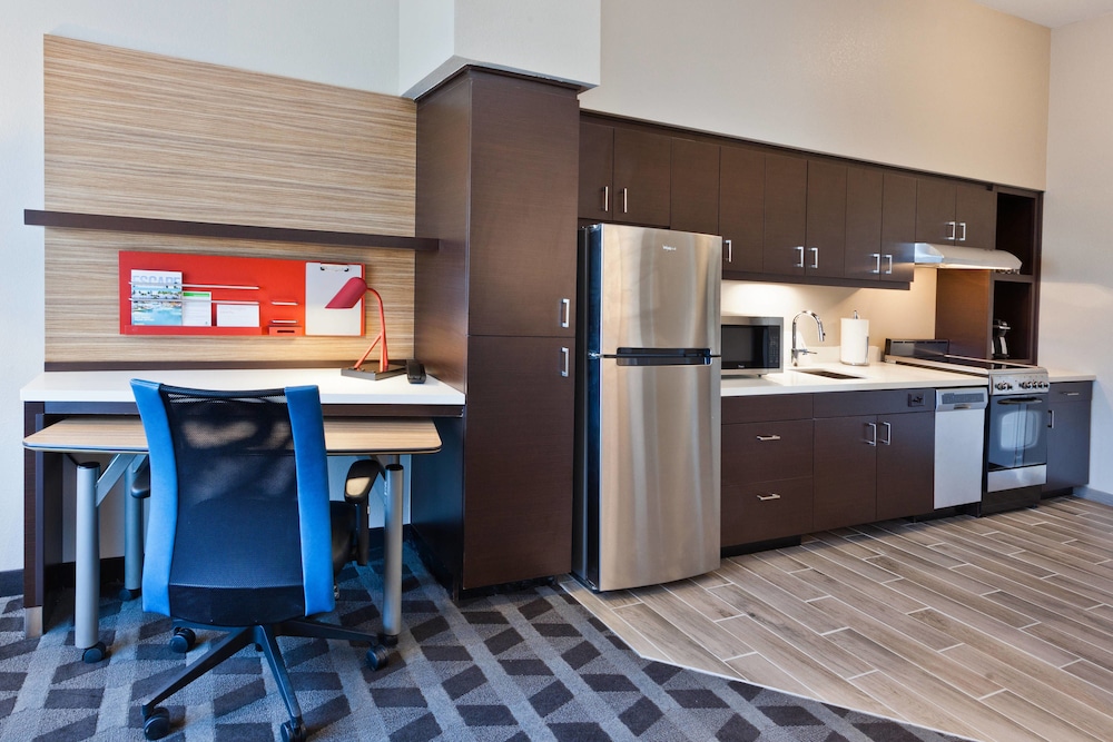 TownePlace Suites Dothan 6/26