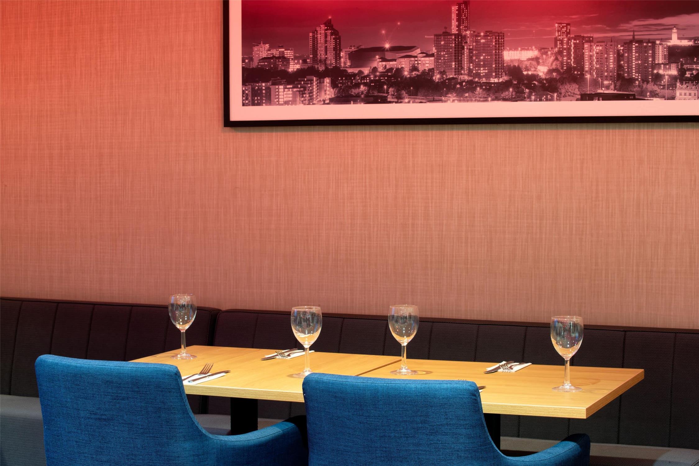 Ramada by Wyndham Leeds East 34/47