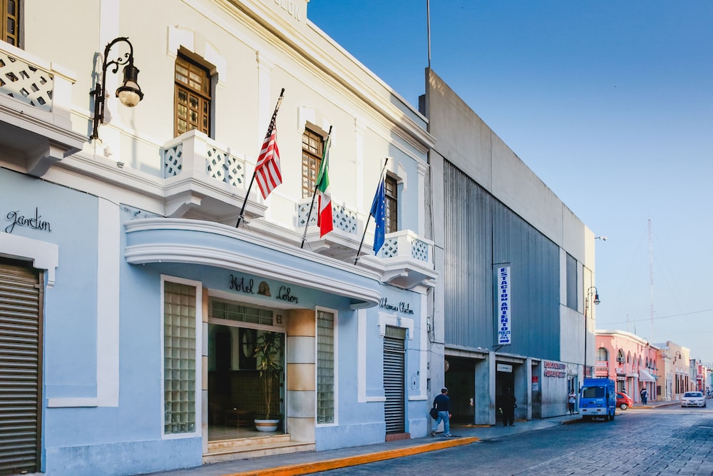 Hotel Colon Merida by Kavia 1/66