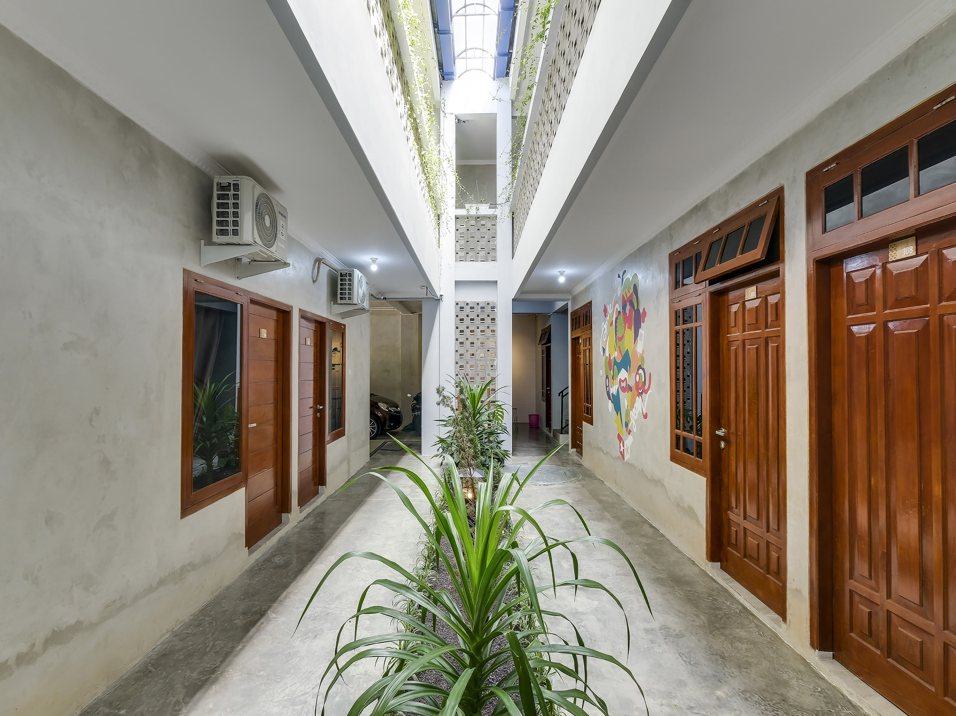 Super OYO Capital O 90983 Harmony Easy Stay 7/50