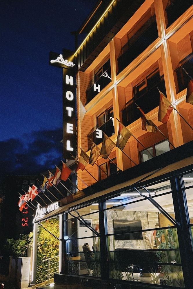 Sam Hotel 1/48
