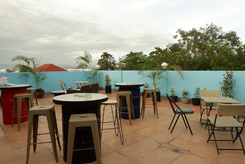 The Runway Inn - Mactan Cebu 19/22