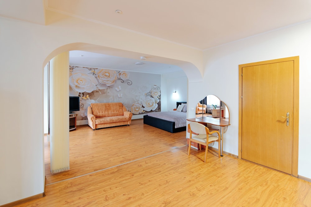 Villa Arus Hotel 34/63