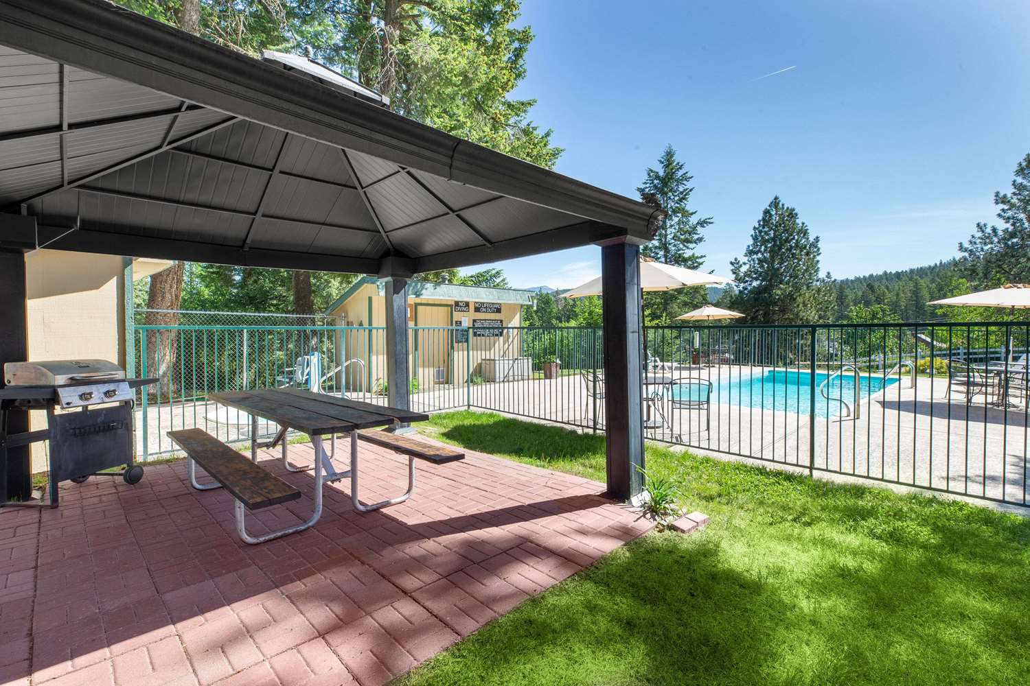 Timbers Motel Travelodge by Wyndham Bigfork 20/28