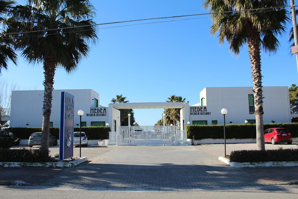 Medea Beach Resort 29/50