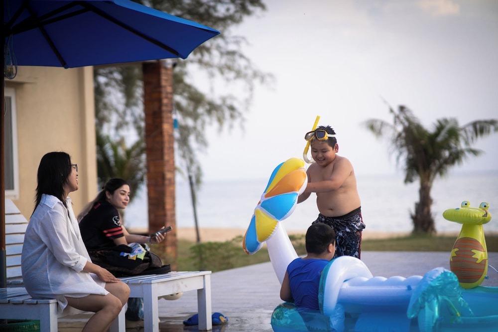 Vung Bau Resort 13/66