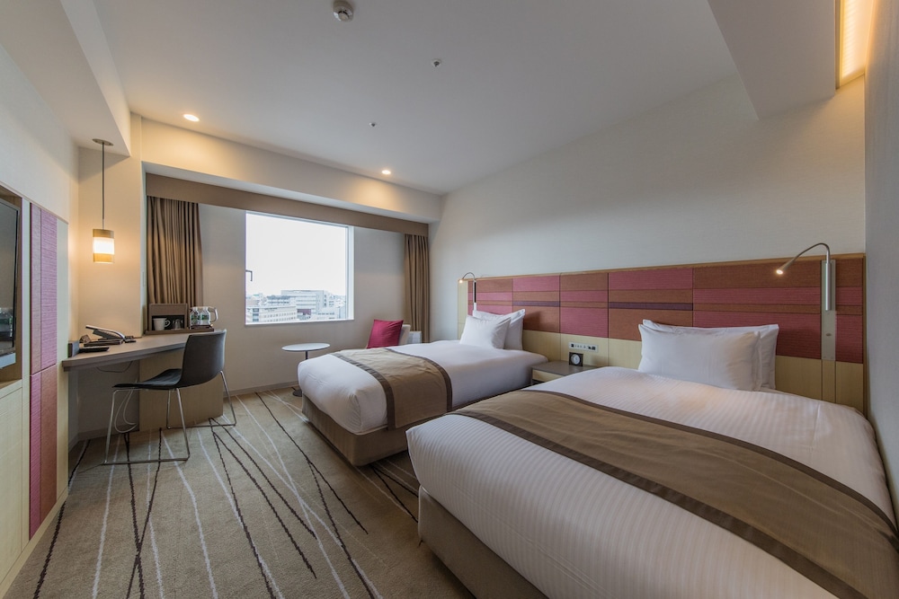JR KYUSHU HOTEL BLOSSOM HAKATA CHUO 24/50