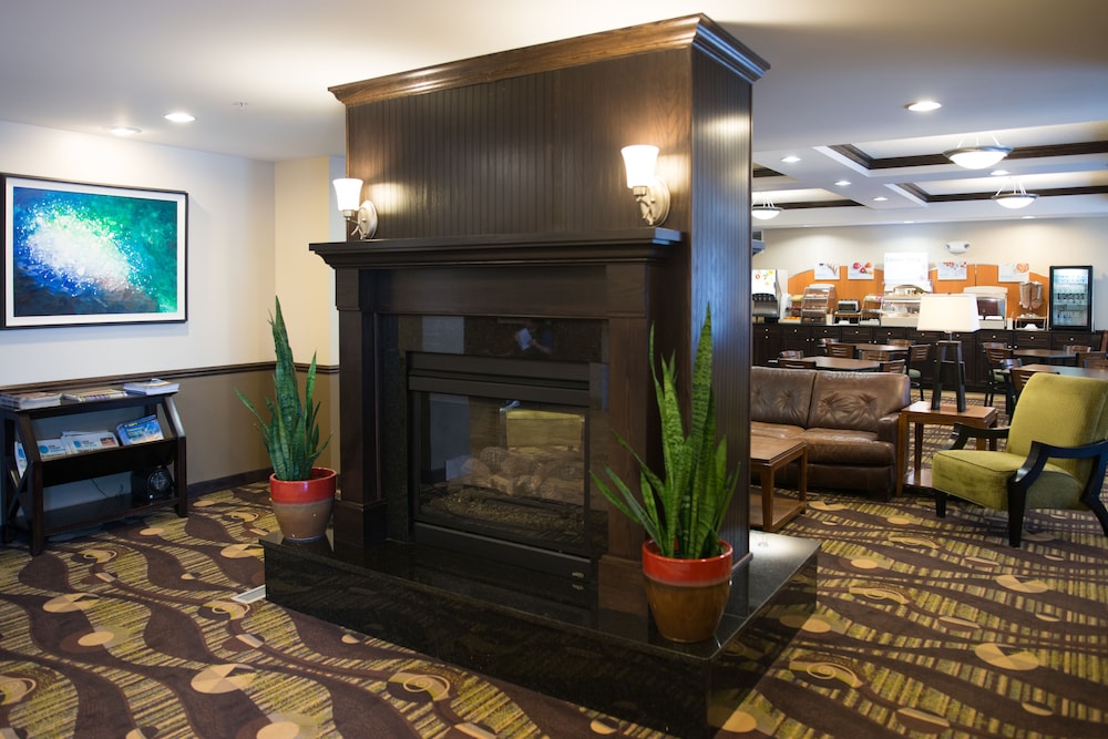 Holiday Inn Express Hotel & Suites Northwood 10/71