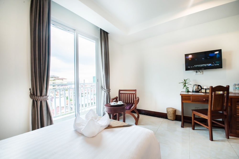 RELAX HOTEL 37/55
