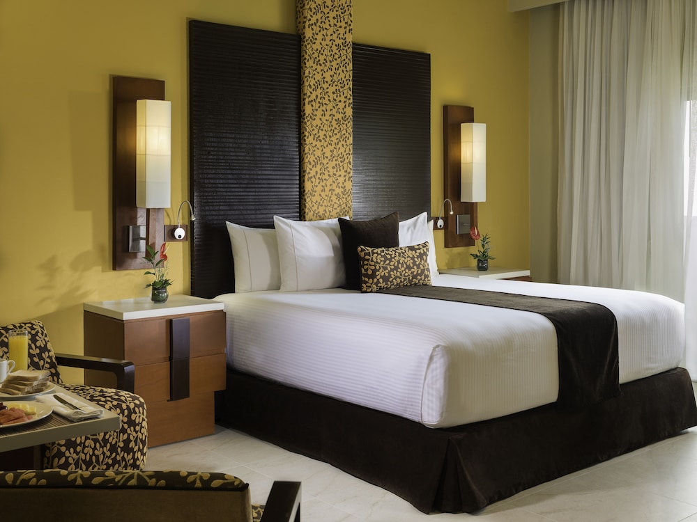 Generations Riviera Maya All Inclusive 12/50