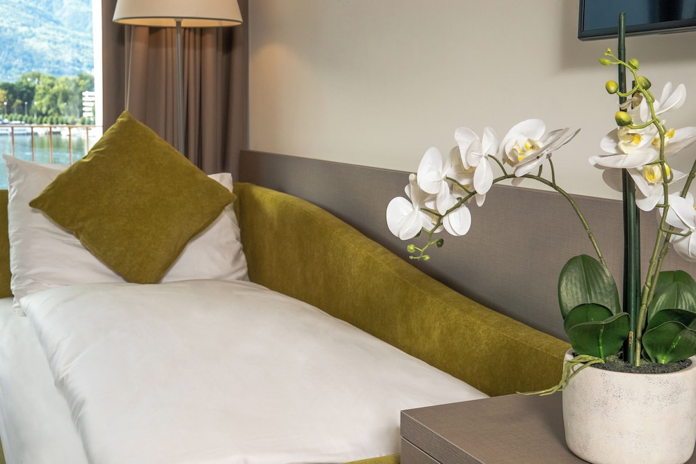 Hotel And Lounge Lago Maggiore 21/50