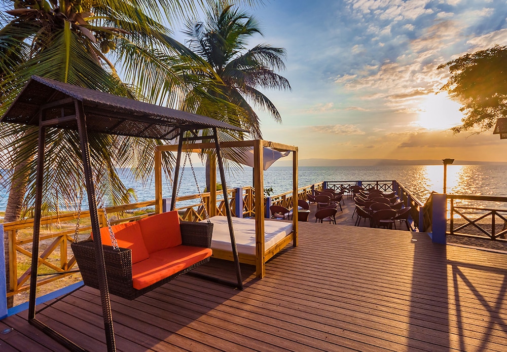 Royal Decameron Indigo Beach Resort and Spa 64/67