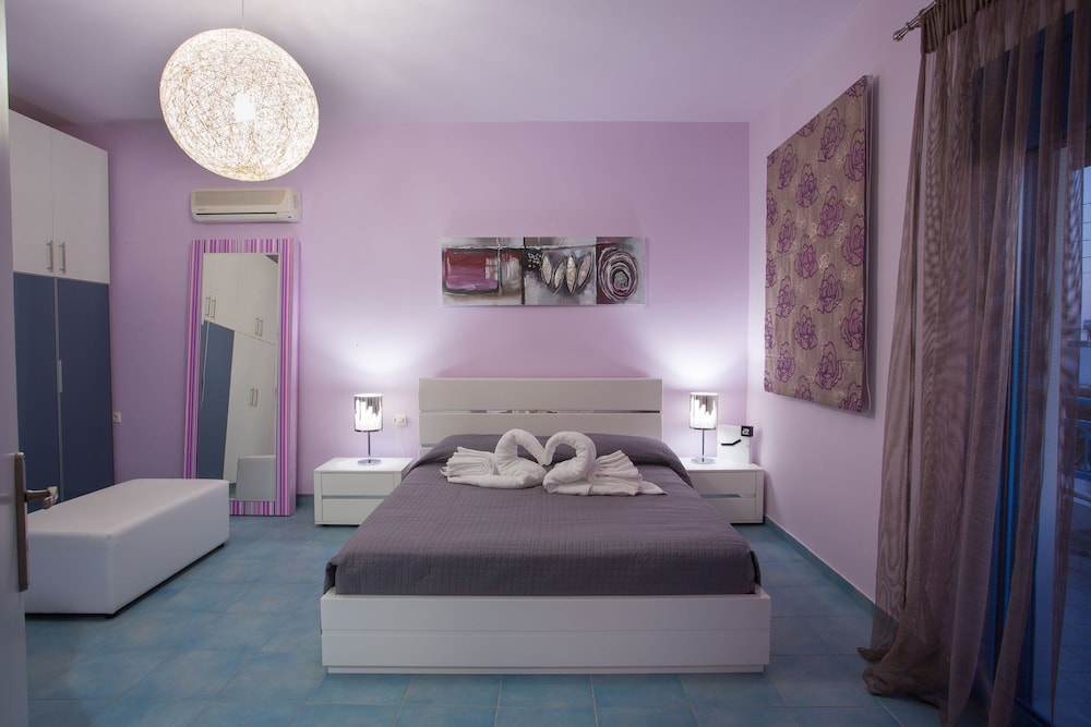 Villa Amor 8/47