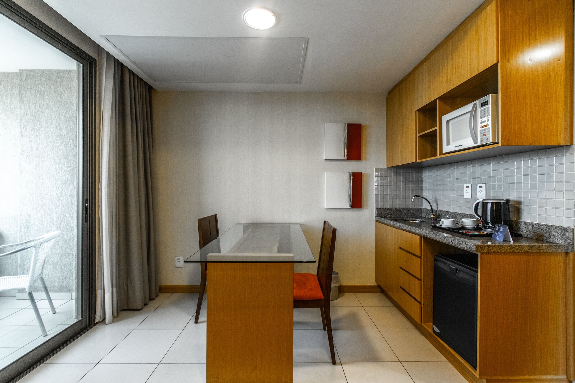 Premium, King Bed, Queen Bed, Tower View, Sofa، Brasil 21 Convention Affiliated by Melia 5/9