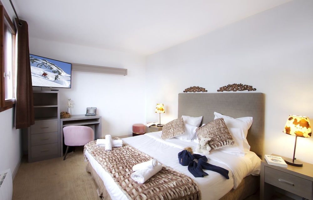 ROOM, DOUBLE BED, TERRACE