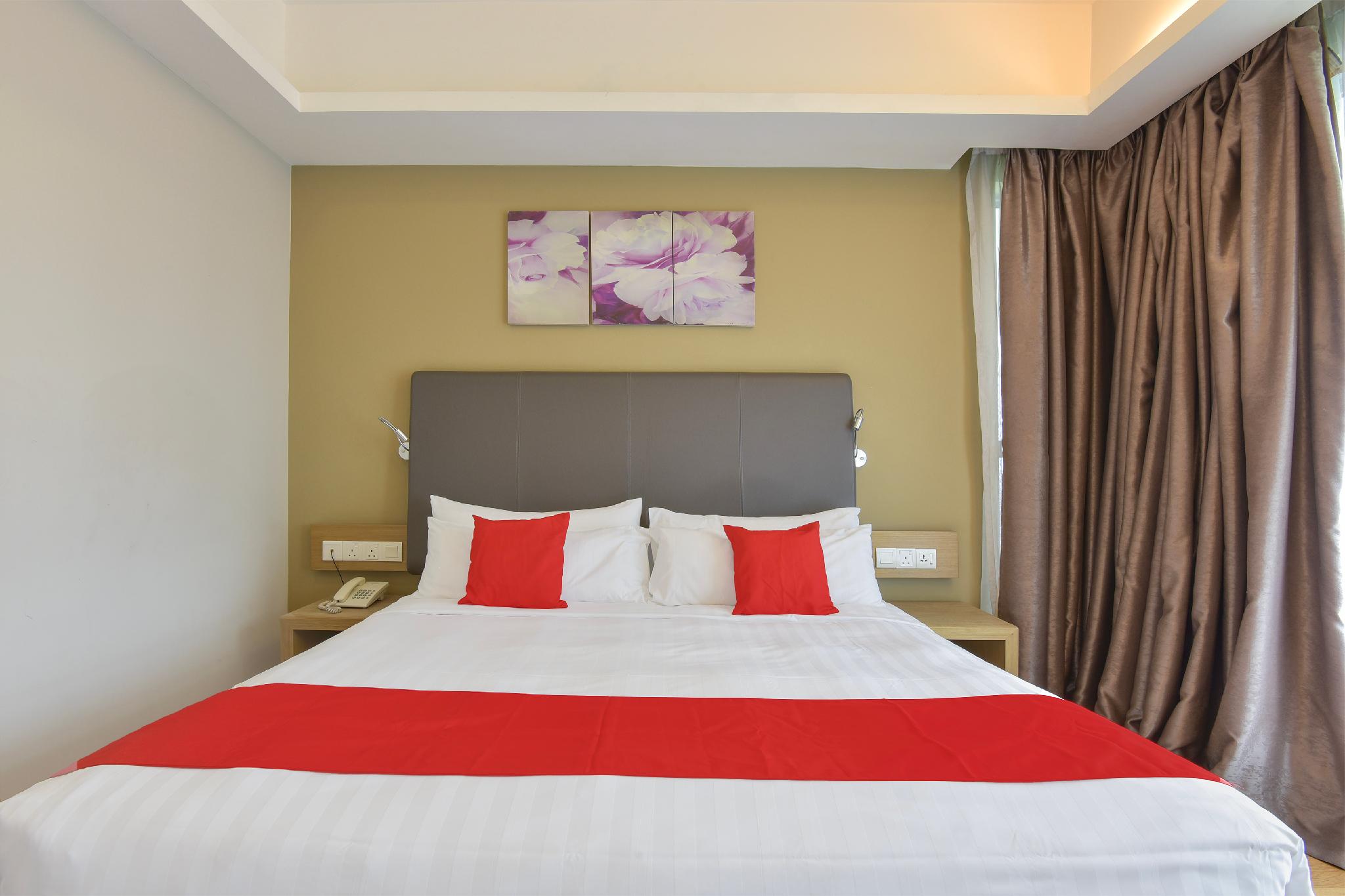 3 Bedrooms, Suite, 3 Double Beds, Twin Towers View