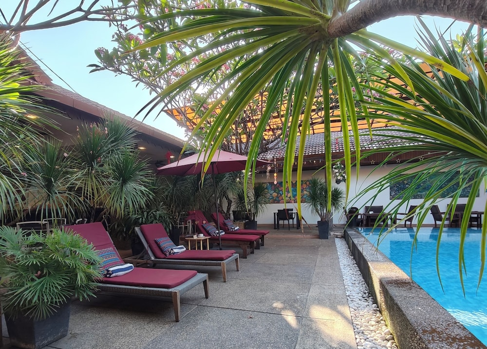 Sunday Telaga Terrace Boutique Resort 57/65