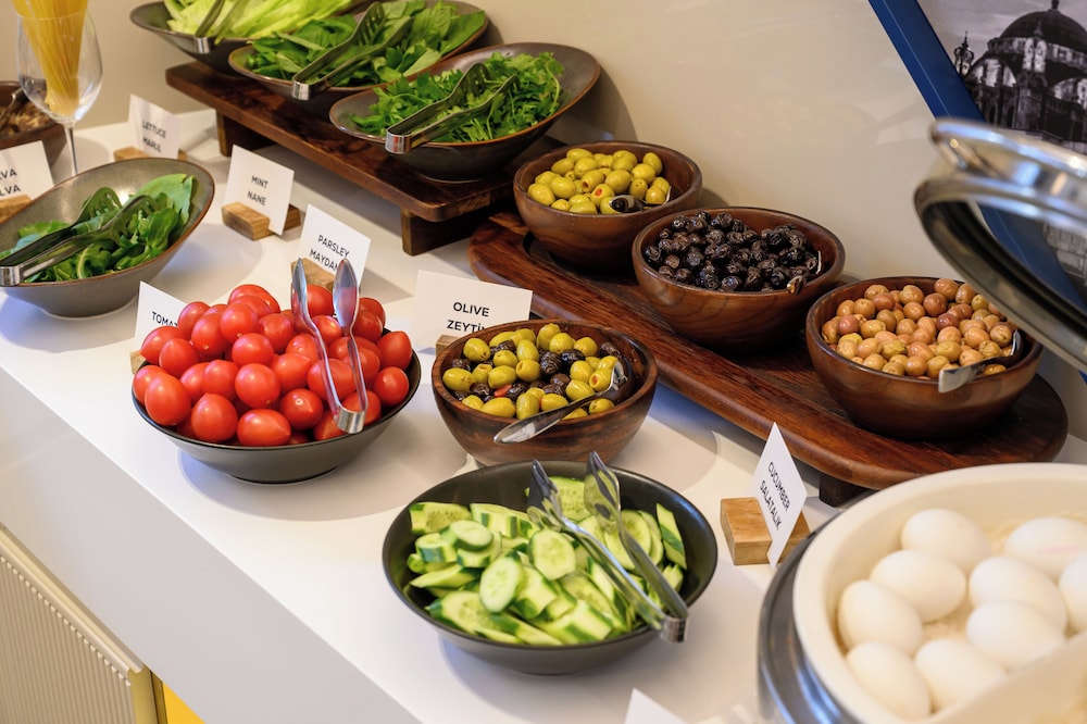 Four Points Flex by Sheraton Istanbul Taksim Square 33/54