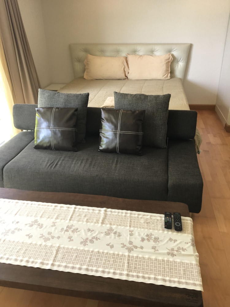 Silathip Huahin Serviced Apartment & Hotel 63/72