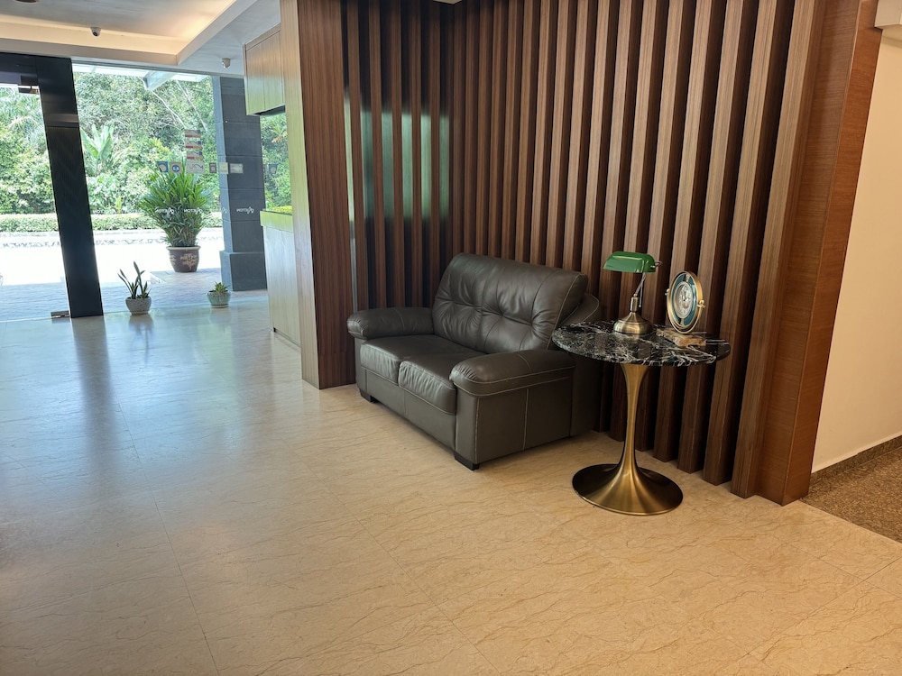 Aeton Hotel 47/61