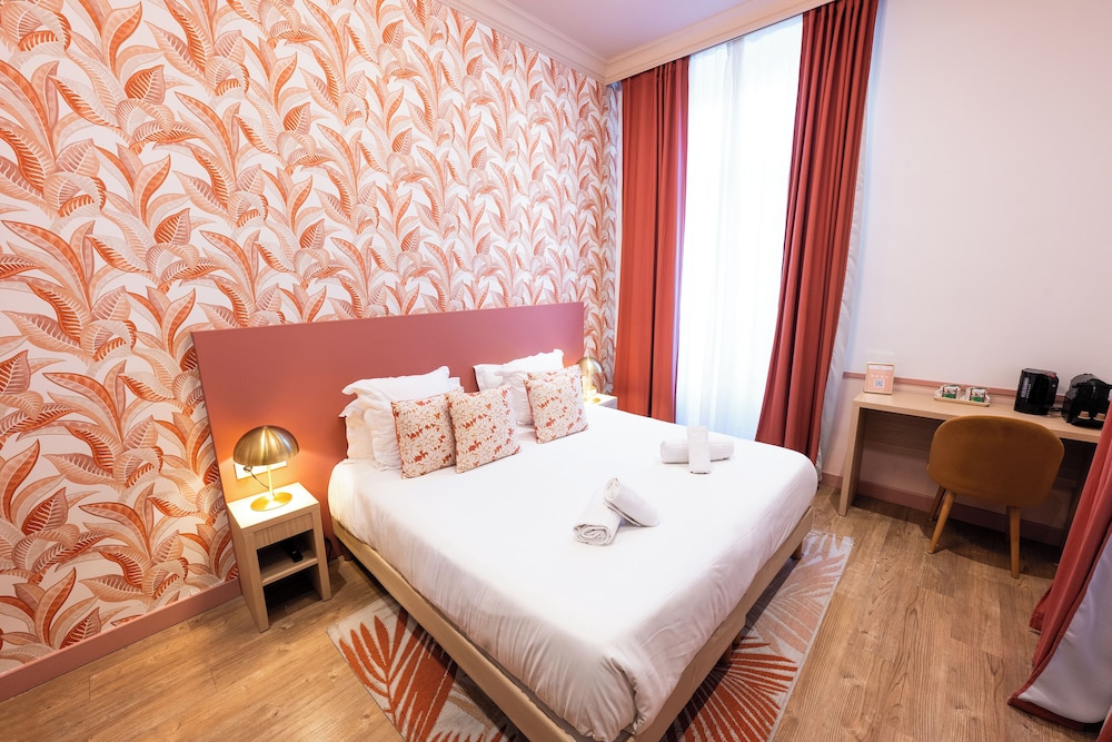 Hotel de Londres 16/50