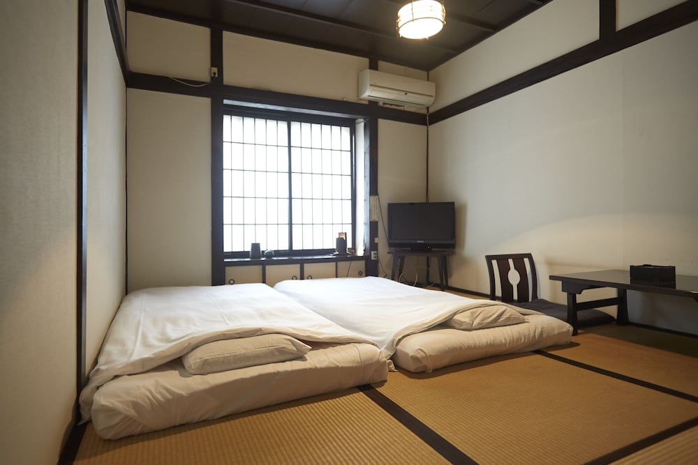 Takeyaso Inn 13/33