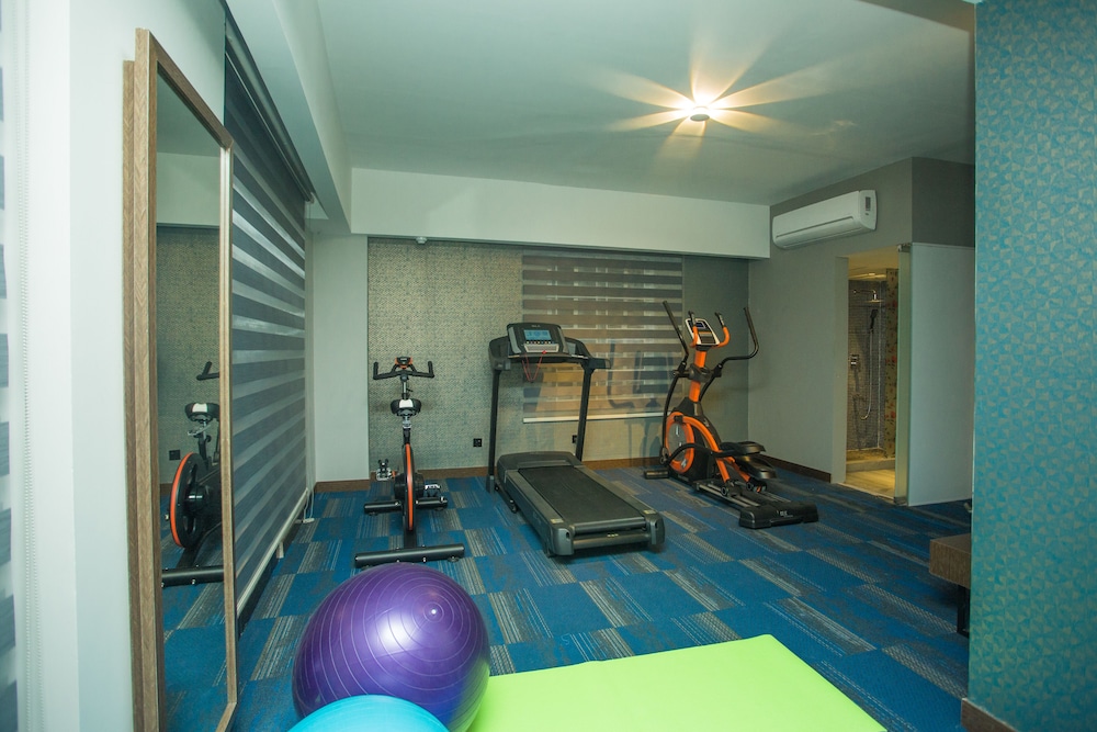 Hotel Omni Residency 32/51